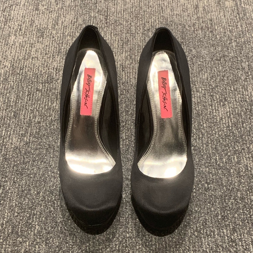 Vintage Betsey Johnson Black Classic Elegant Design with Rhinestone Accent Heels
